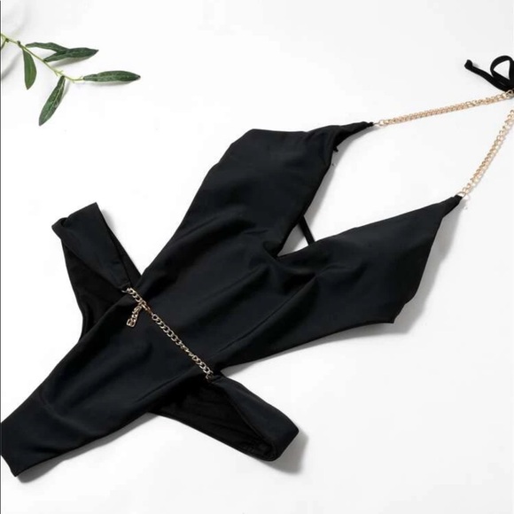 *NOT FOR SALE* NWT SHEIN Plain Chain Link One Piece Suit - Picture 6 of 7